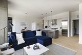 LakeHaus Apartments